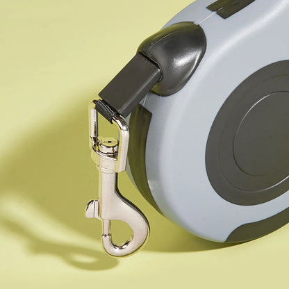 Ridge Retractable Dog Leash product photo – Lost Lake Outdoor